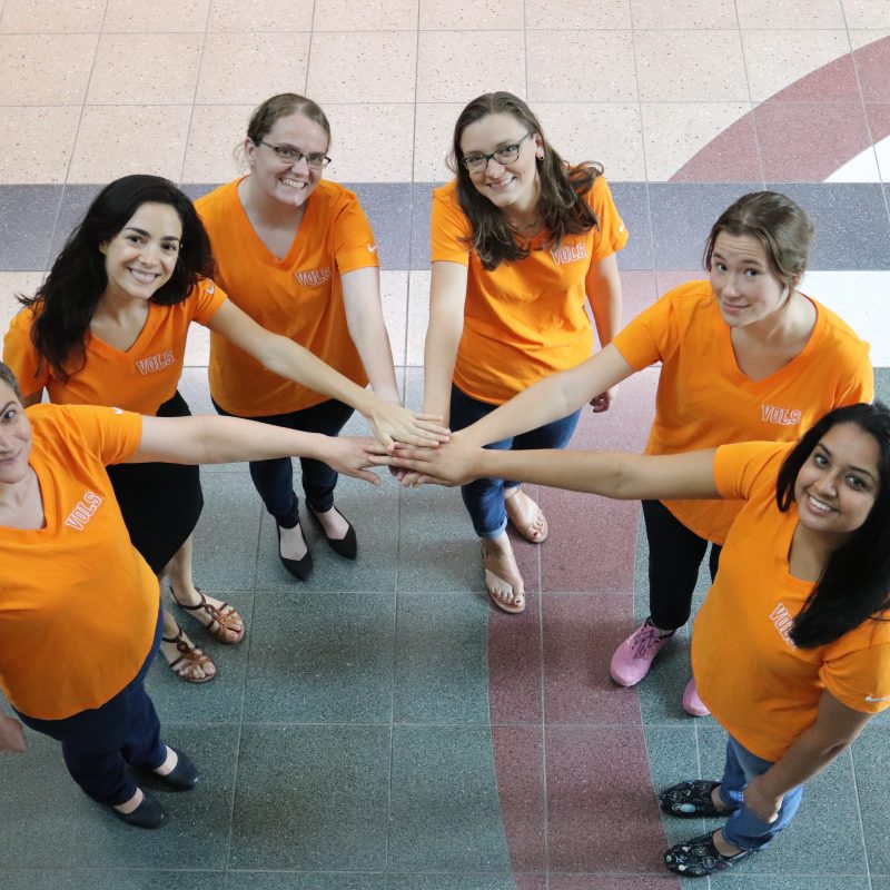 EECS professors Michela Taufer, Silvina Caino-Lores, and Catherine Schuman; and EECS students Ariel Keller Rorabaugh, Georgia Channing, and Ria Patel